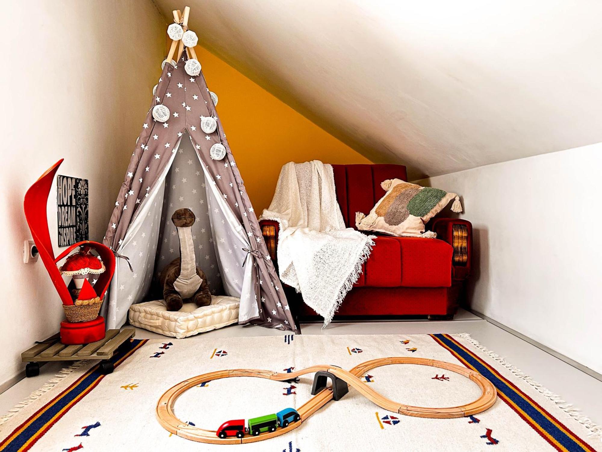 Family Penthouse Old Town Heart Renovated Leilighet Beograd Eksteriør bilde